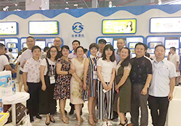 ֱI(y)ϺCBMEչ(hu)F(xin)(chng)(dng)